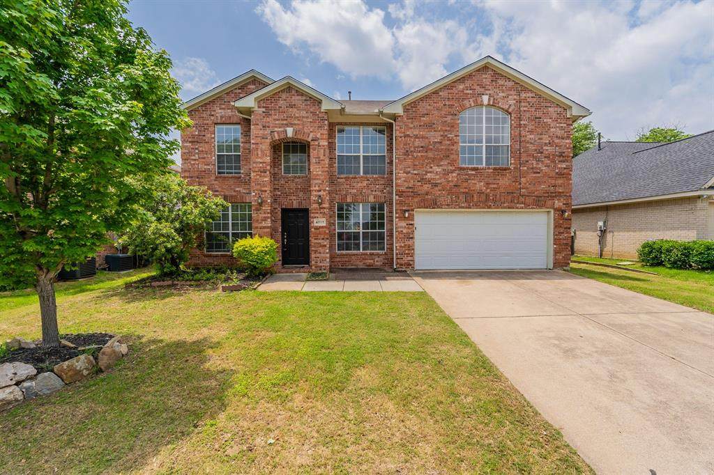4717 Lincolnshire Drive - Photo 1