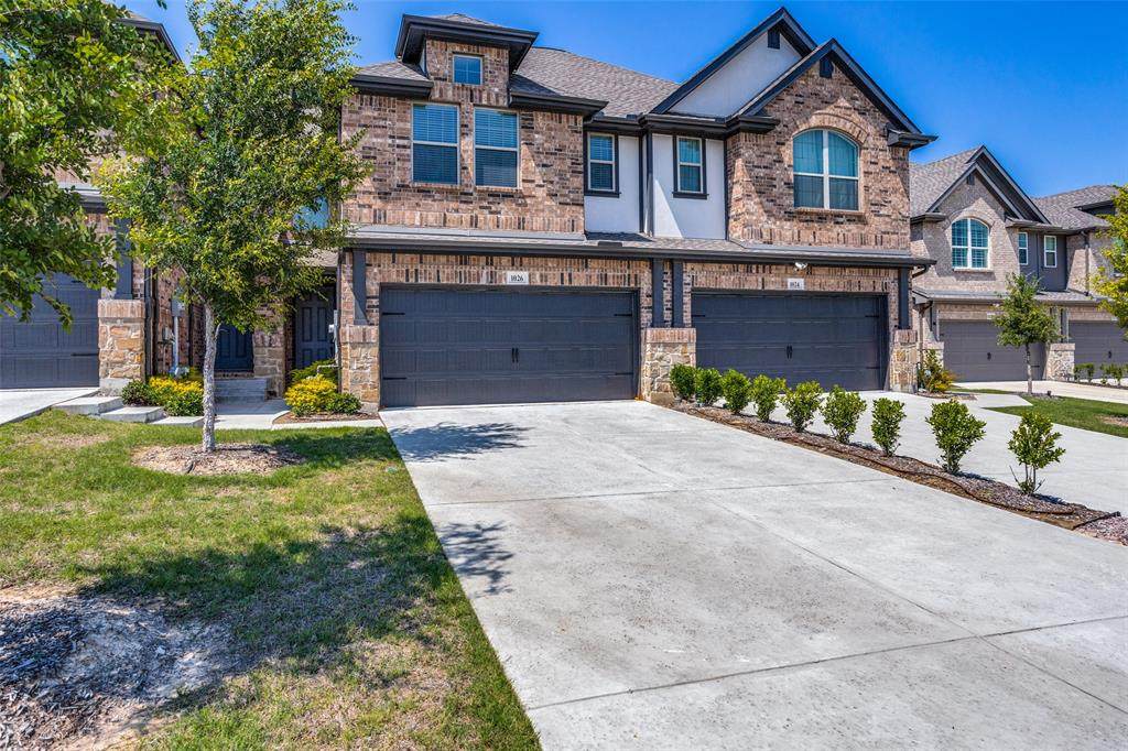 1026 Emil Place - Photo 1