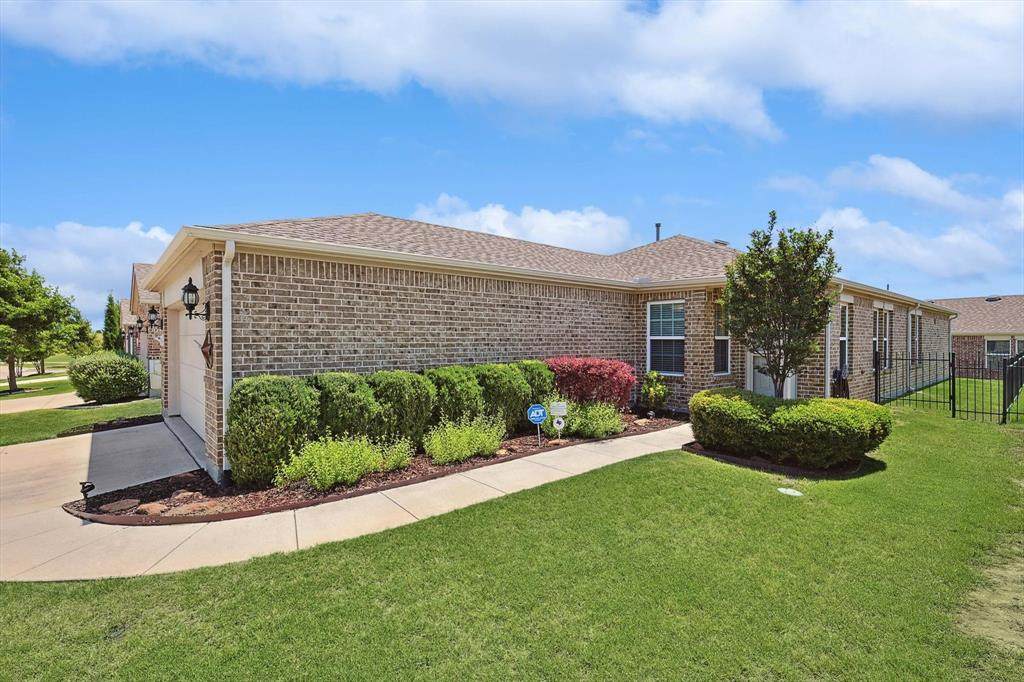 7550 Trull Brook Lane - Photo 1