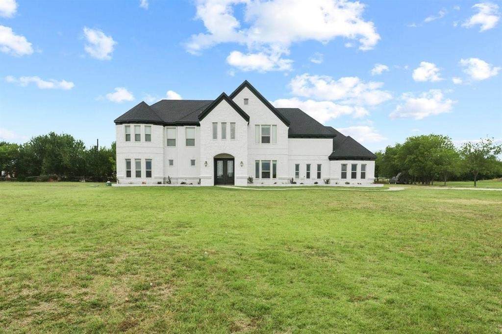 1159 Maxwell Road - Photo 1