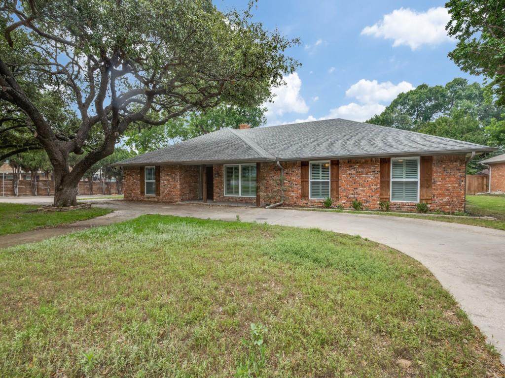 7628 Meadow Road - Photo 1