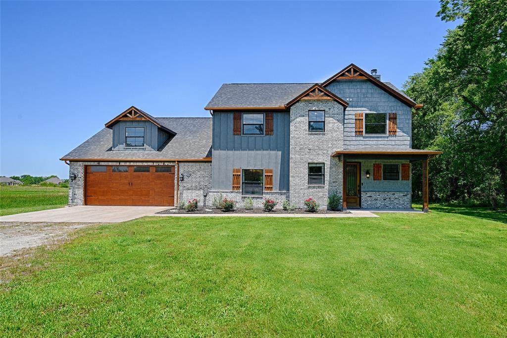 5122 County Road 3228 - Photo 1