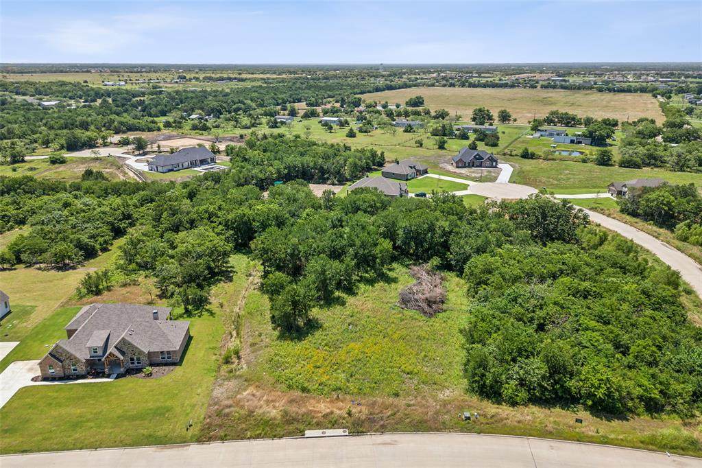 4257 Southern Oaks Drive - Photo 1