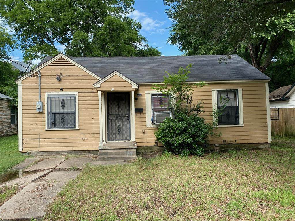 4726 Bartlett Avenue - Photo 1