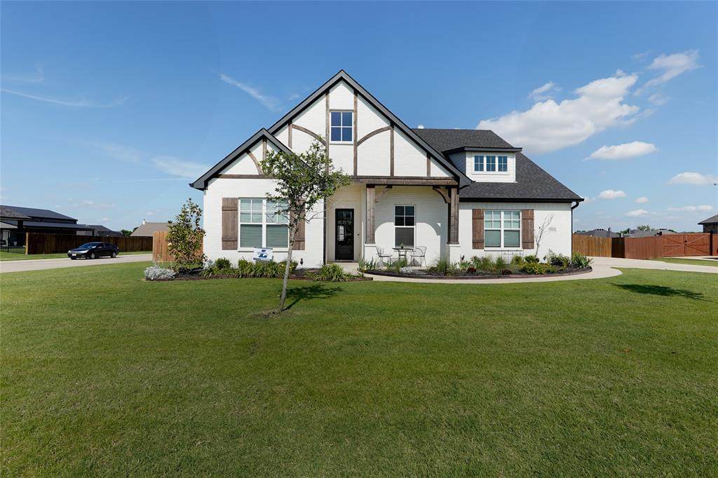 8908 Lazy Oak Drive - Photo 1