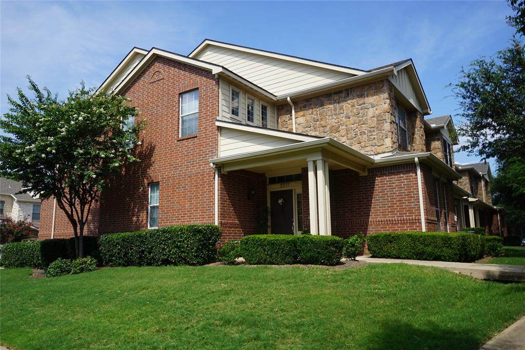 2211 Biscayne Park Lane - Photo 1