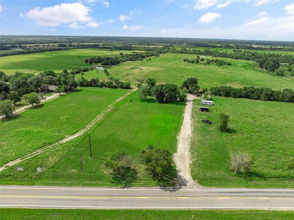 4775 Interstate 30 - Photo 1