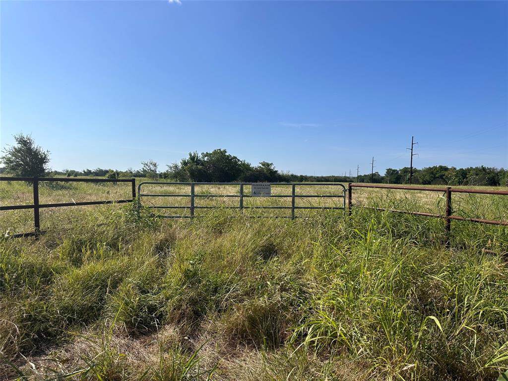 482 County Road 2655 - Photo 1