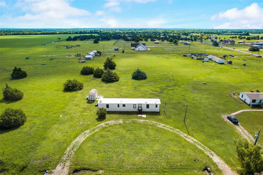 612 County Road 642 - Photo 1