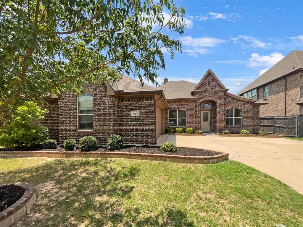 4925 Breezewind Lane - Photo 1