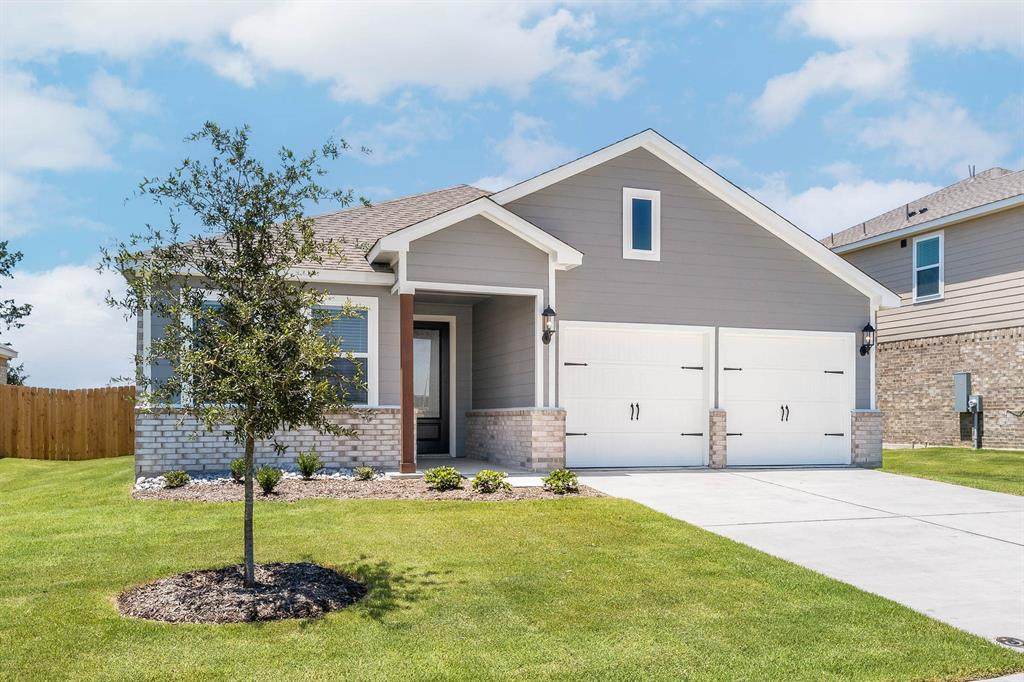 329 Southaven Boulevard - Photo 1