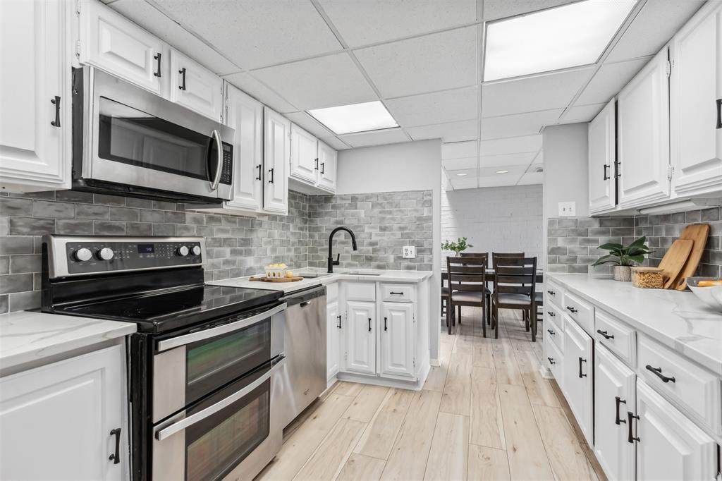 3133 Golden Oak - Photo 1