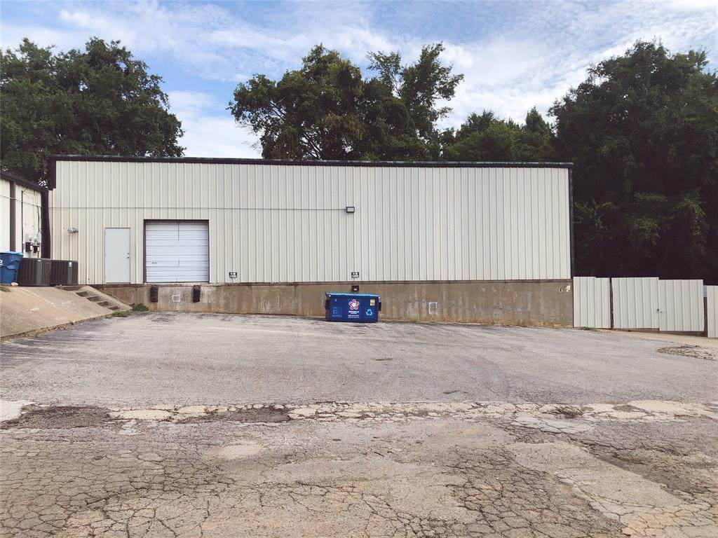 308 State Highway 110 - Photo 1