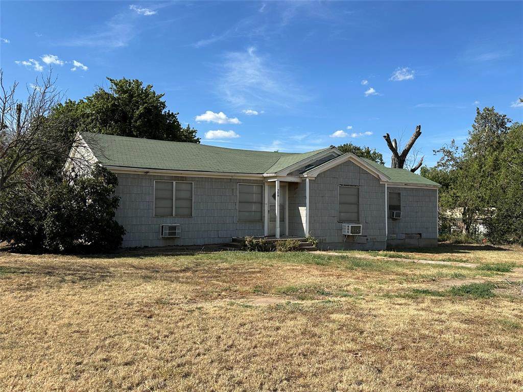 308 10th Street - Photo 1