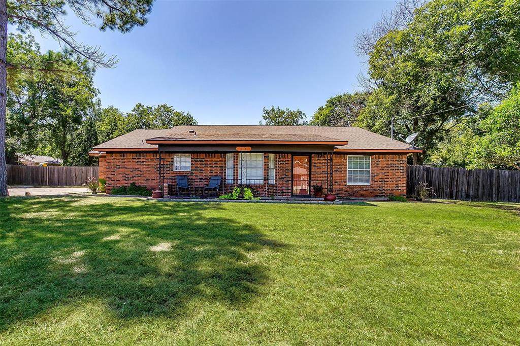 104 Oak Street - Photo 1