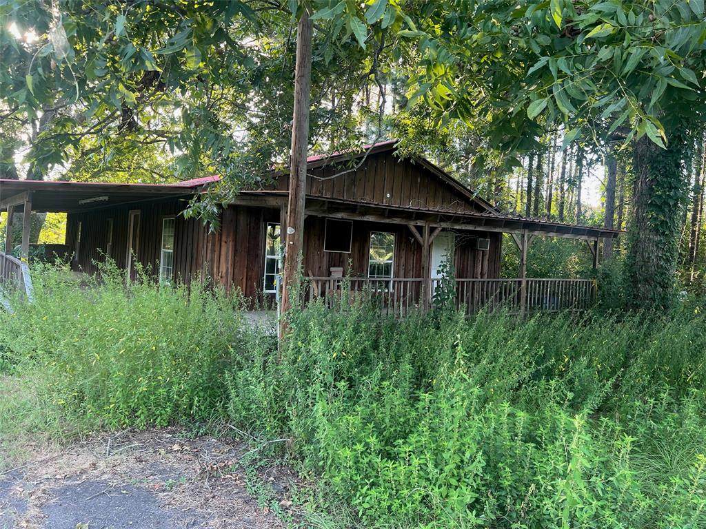 437 Golden Road - Photo 1