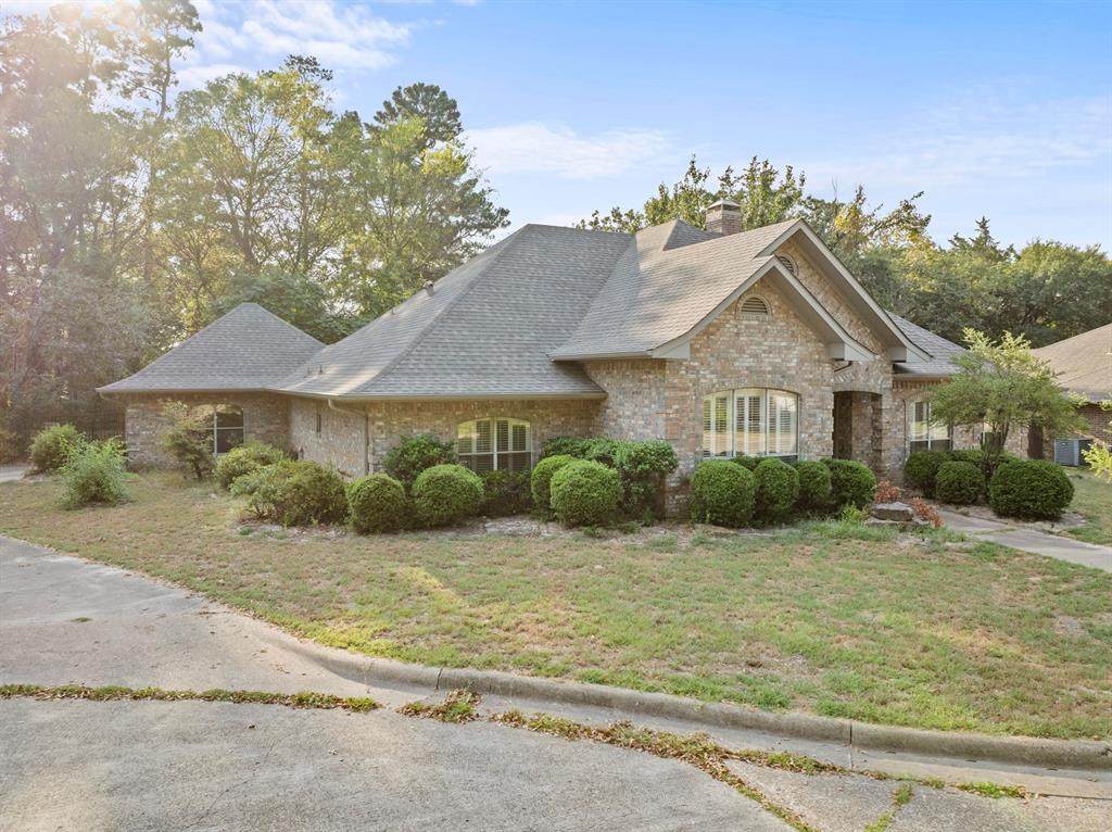 4503 Lakeside Drive - Photo 1