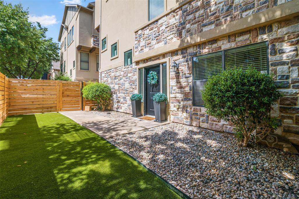 7402 Coronado Way - Photo 1