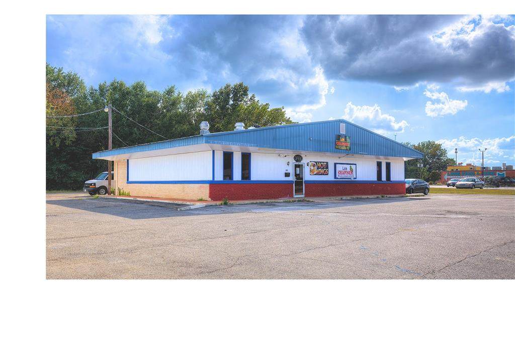 506 Broad Street - Photo 1