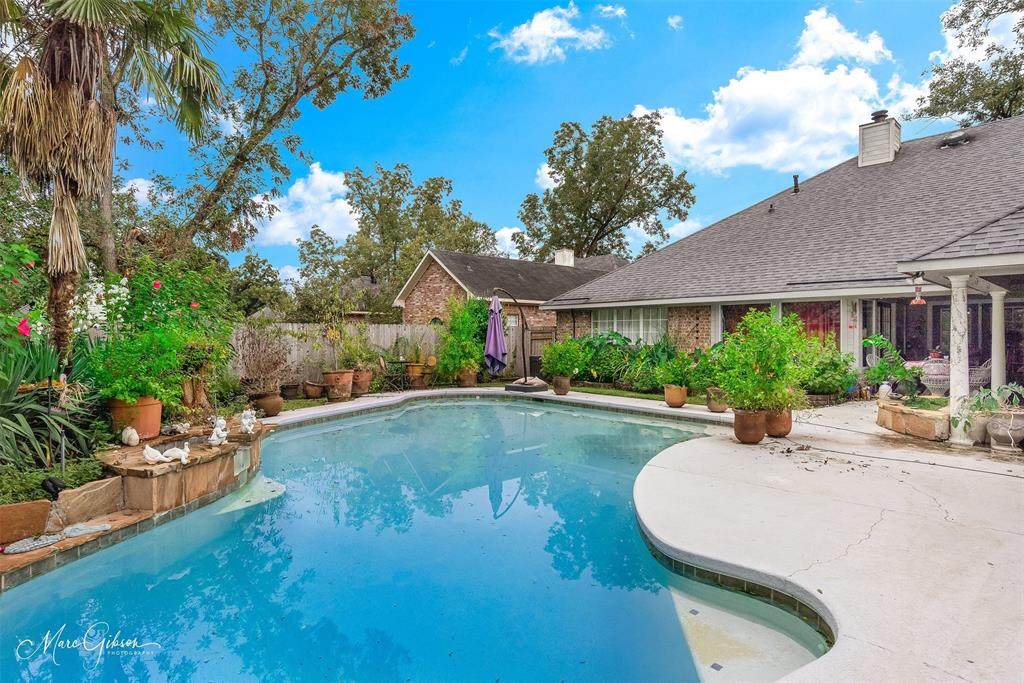 9307 Braewood Circle - Photo 1