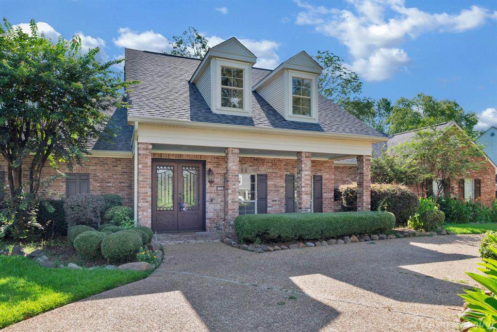 11135 Heritage Oaks - Photo 1