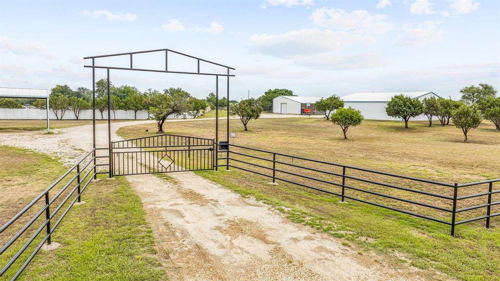 7517 Us Highway 67 - Photo 1