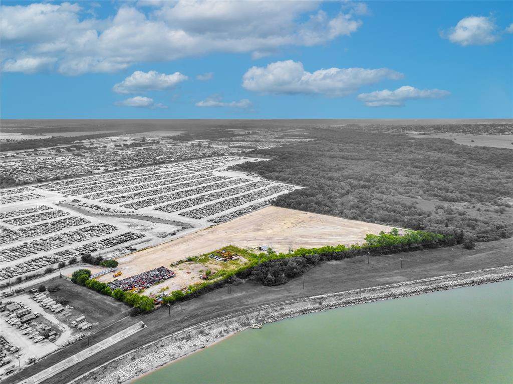 513 Idlewild Road - Photo 1