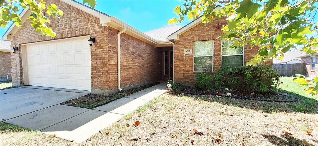 3702 Applewood Road - Photo 1