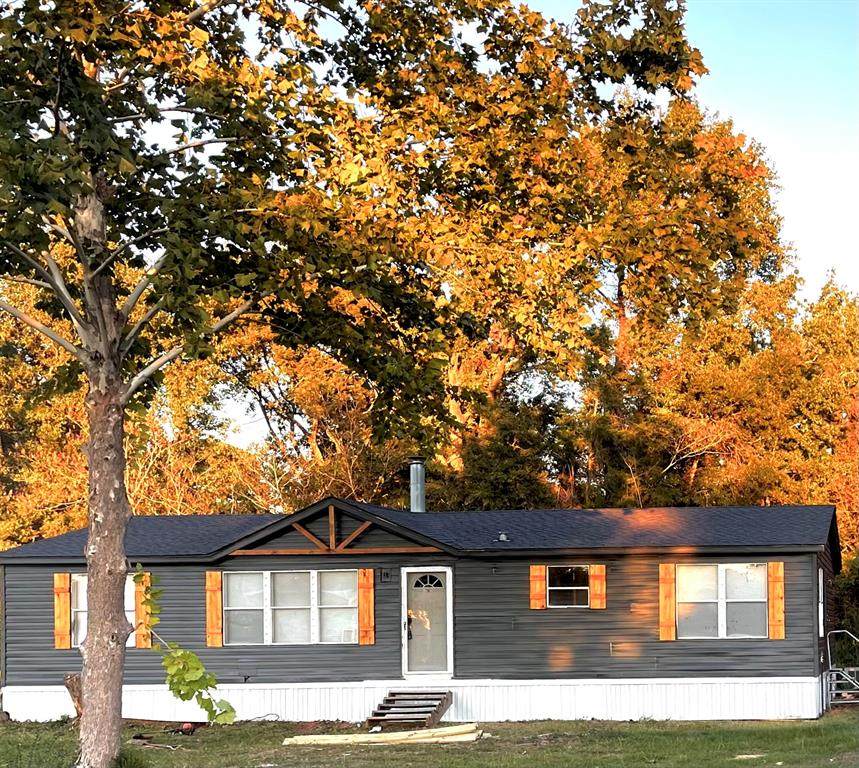 155 Frazier Avenue - Photo 1