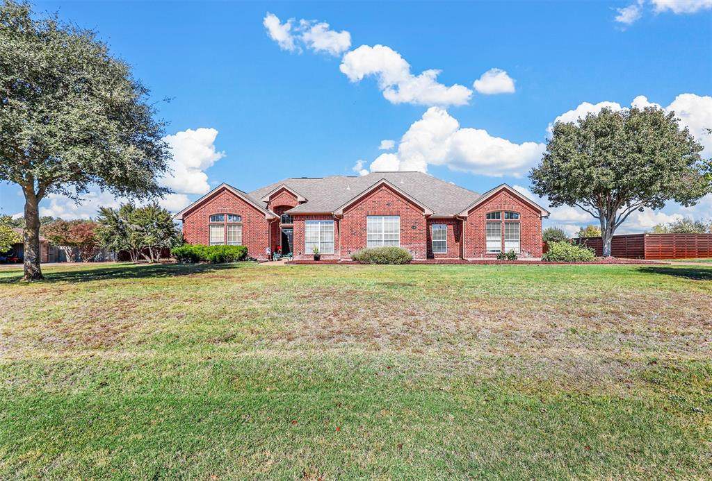 1131 Fox Hunt Trail - Photo 1