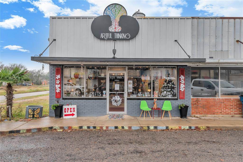 214 Terry Street - Photo 1