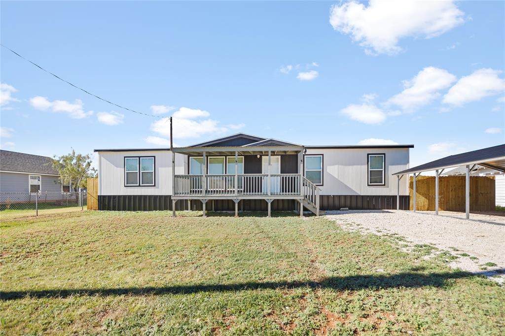 312 4th Street - Photo 1