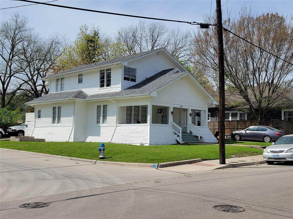 203 Heard Street - Photo 1