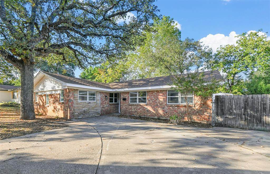 7245 Hightower Street - Photo 1