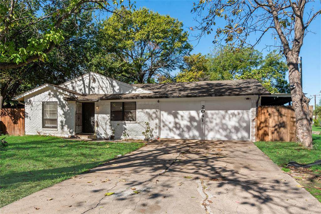 2041 Holcomb Road - Photo 1