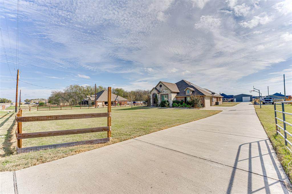 2655 County Road 643 - Photo 1