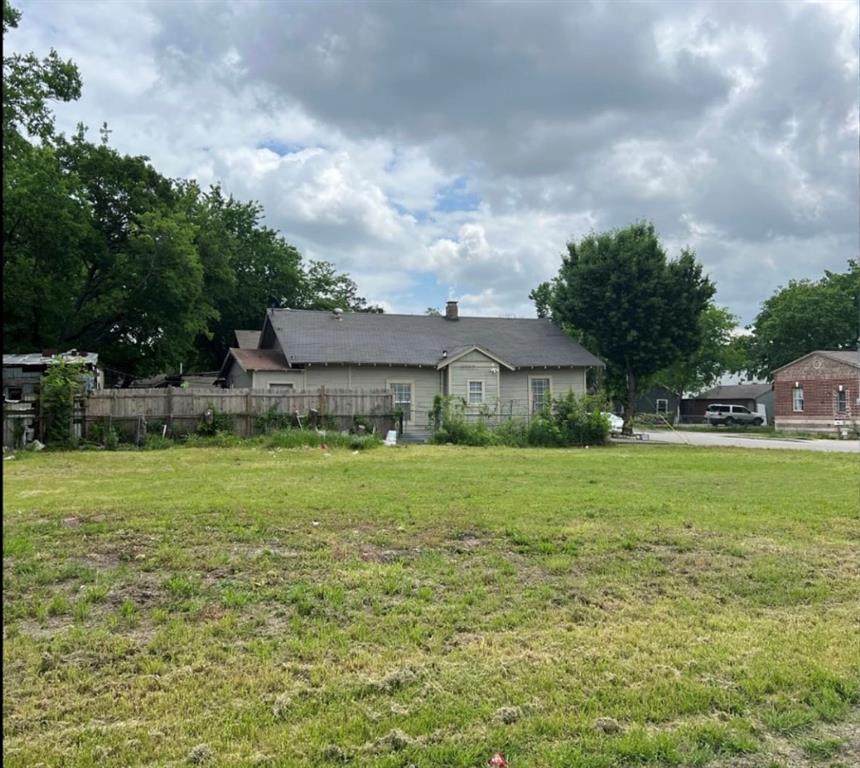 5318 Santa Fe Avenue - Photo 1