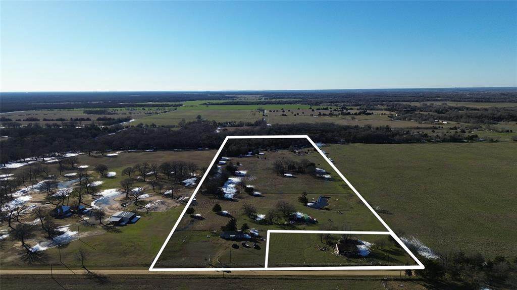 706 County Road 2295 - Photo 1