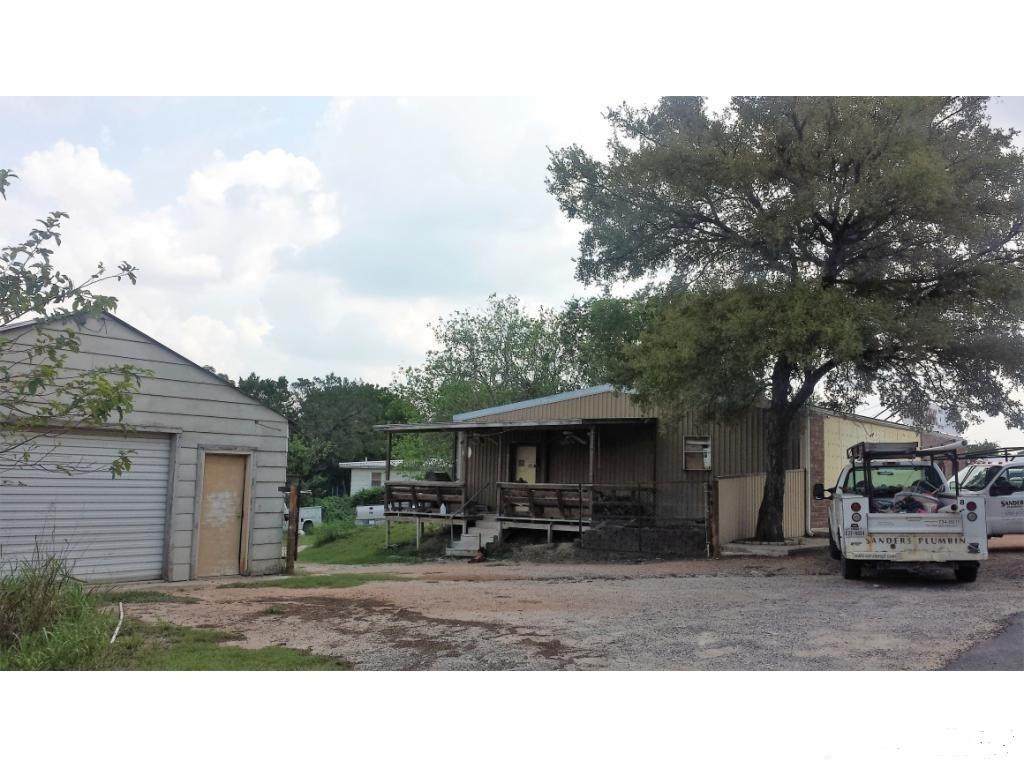 1819 Chestnut Street - Photo 1