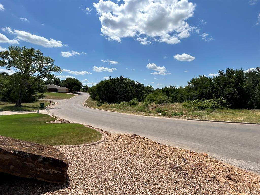 1414 Normandy Drive, Graham, Tx, Usa - Photo 1