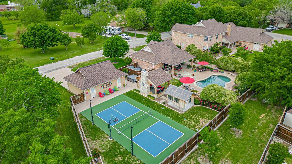 101 Hudson Drive - Photo 1