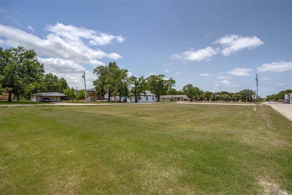 529 4th Street - Photo 1