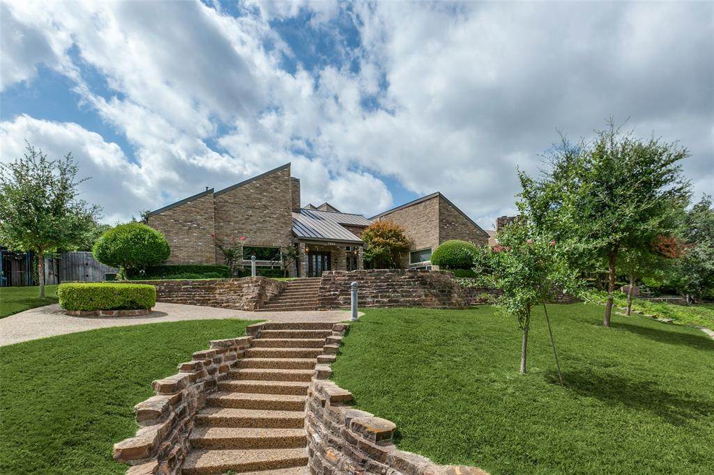 7244 Brookshire Drive - Photo 1