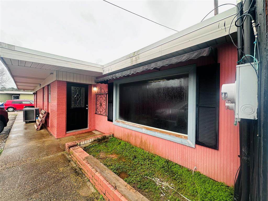 9053 Mansfield Road - Photo 1
