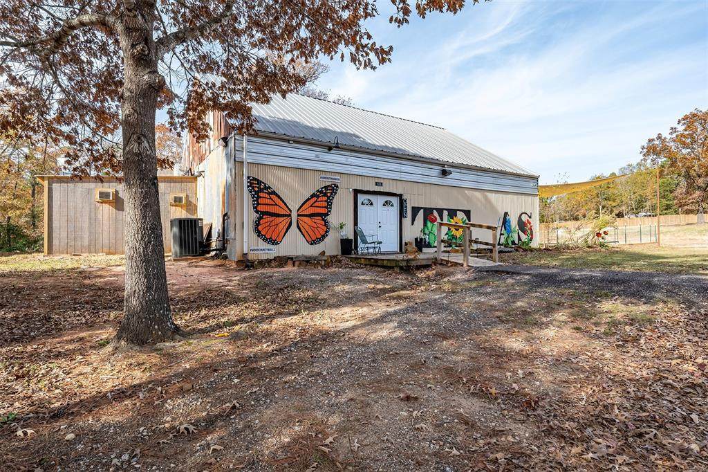 855 County Road 3440 - Photo 1