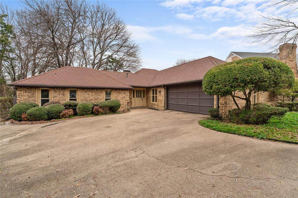 104 Aurora Circle - Photo 1