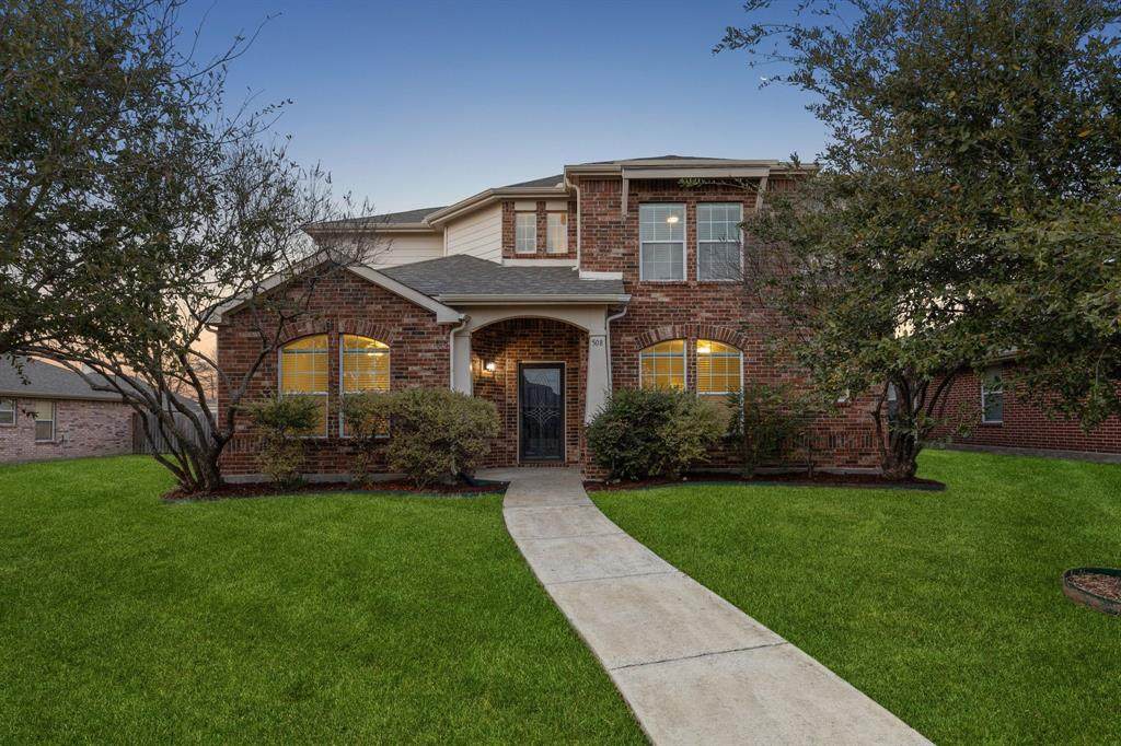 508 Sandy Lane - Photo 1