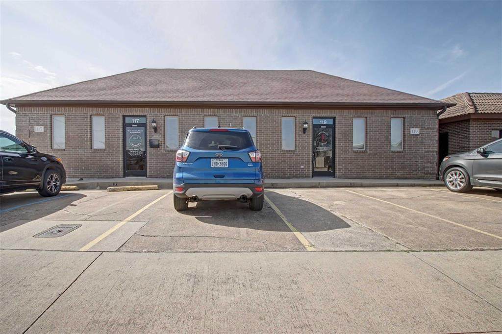 117 Hillery Street - Photo 1