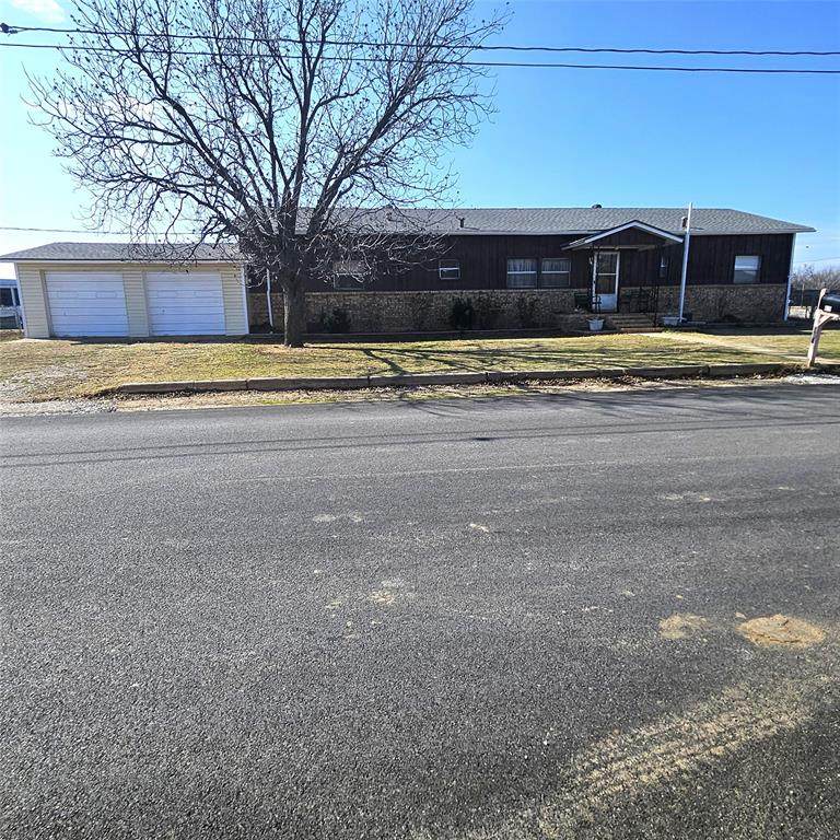 615 Harvey Street - Photo 1