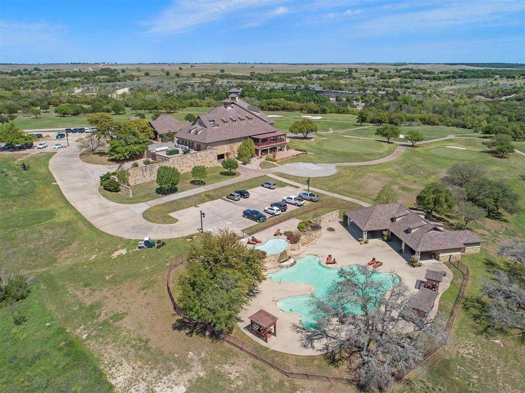 8233 Retreat Boulevard - Photo 1